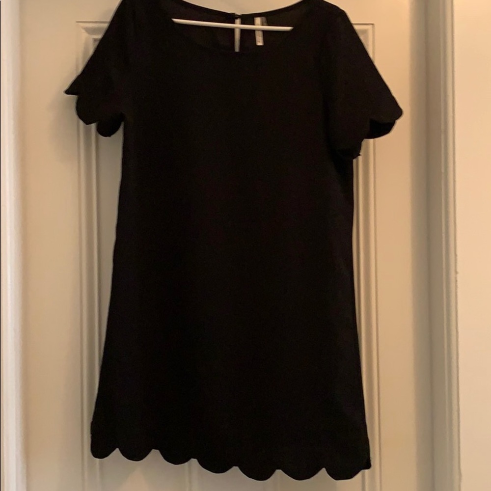 Mittoshop Black new scalloped dress